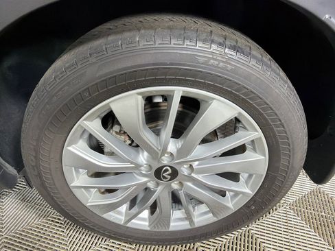 Used 2023 INFINITI QX50 Luxe image 21