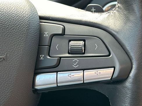 Certified 2023 Cadillac XT4 Premium Luxury w/ Enhanced Visibility Package image 32