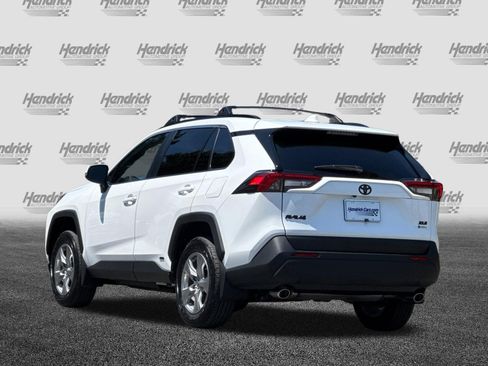 Used 2025 Toyota RAV4 XLE w/ Convenience Package AWD/4WD image 7