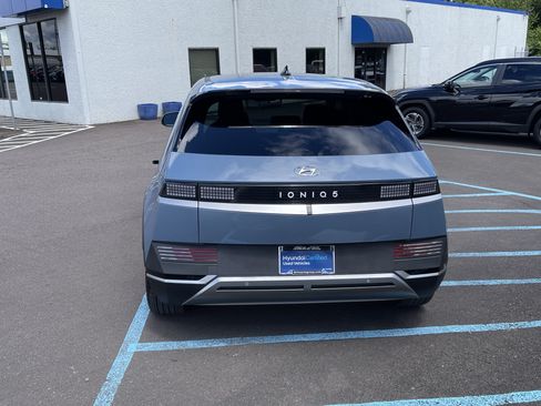 Certified 2024 Hyundai Ioniq 5 SEL RWD image 4
