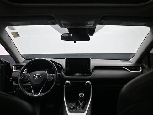 Certified 2020 Toyota RAV4 TRD Off-Road w/ TRD Off-Road Weather Package image 29