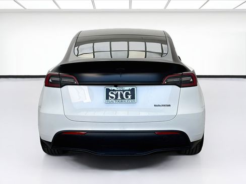 Used 2023 Tesla Model Y Performance AWD/4WD image 5