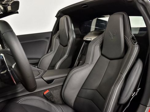 Used 2024 Chevrolet Corvette Stingray Preferred Cpe w/ 2LT image 5