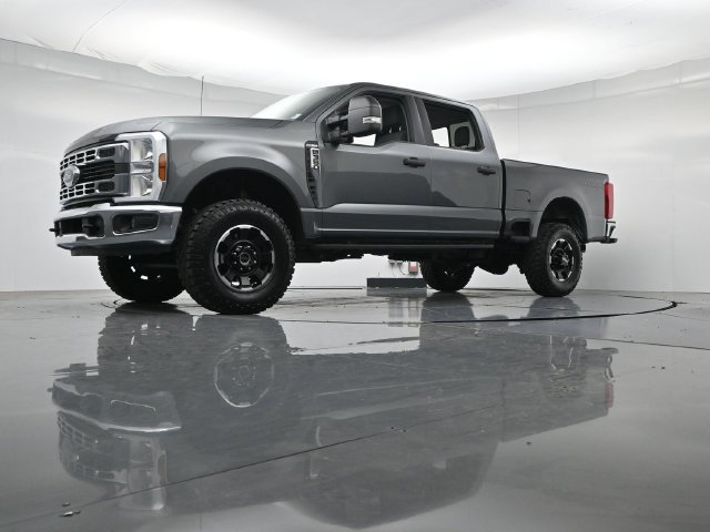 Used 2025 Ford F350 XLT w/ Tremor Off-Road Package AWD/4WD image 37