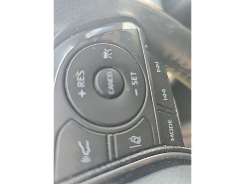 Used 2024 Toyota Camry SE FWD image 15
