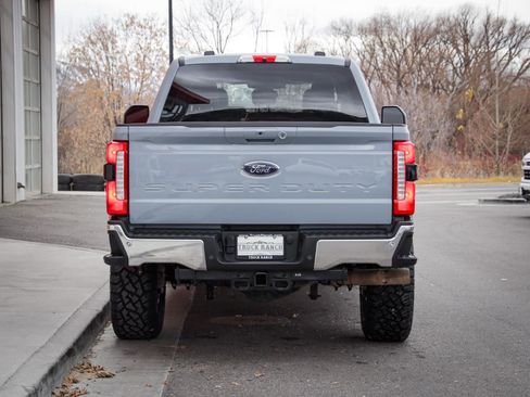 Used 2025 Ford F350 Lariat image 4