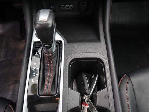 Certified 2025 Nissan Sentra SR w/ SR Premium Package FWD image 21