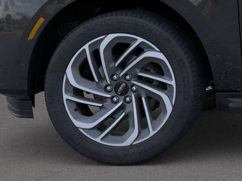 New 2026 Lincoln Navigator Premiere AWD/4WD image 20