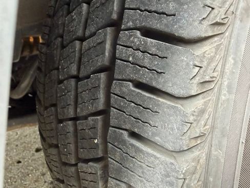 Used 2024 Ford Transit 350 XLT RWD image 21