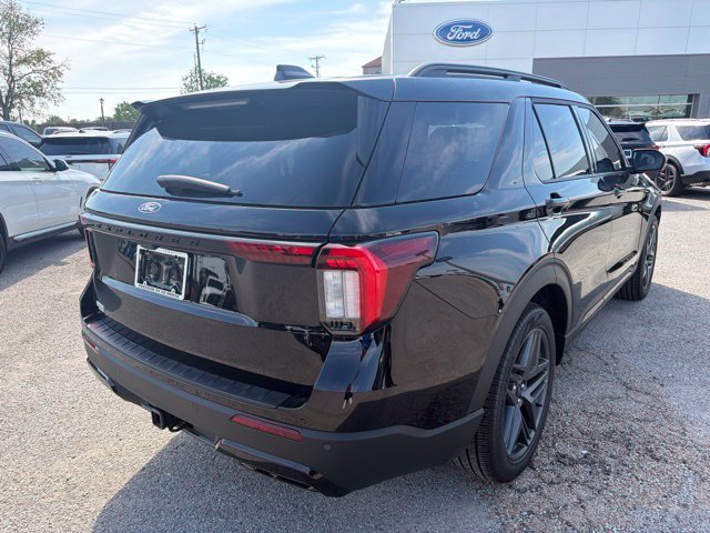 New 2027 Ford Explorer ST-Line w/ Premium Package RWD image 5