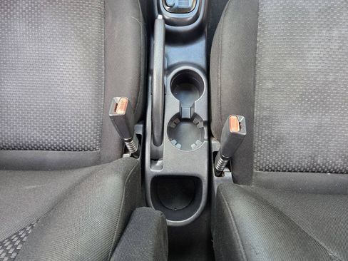 Used 2009 Hyundai Accent GS w/ Popular Equipment Pkg 2 FWD image 26