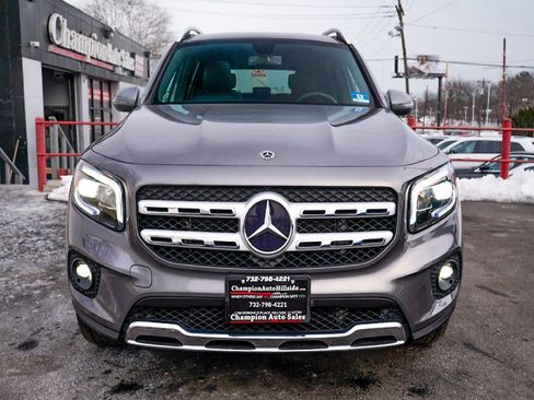 Used 2020 Mercedes-Benz GLB 250 4MATIC image 2