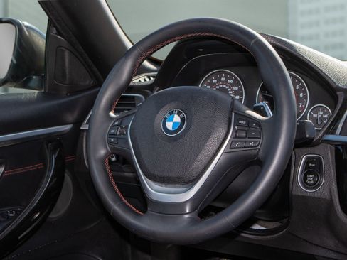 Used 2018 BMW 430i Convertible image 21