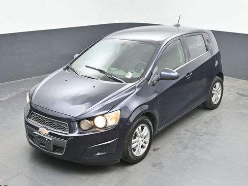 Used 2015 Chevrolet Sonic LT FWD image 31