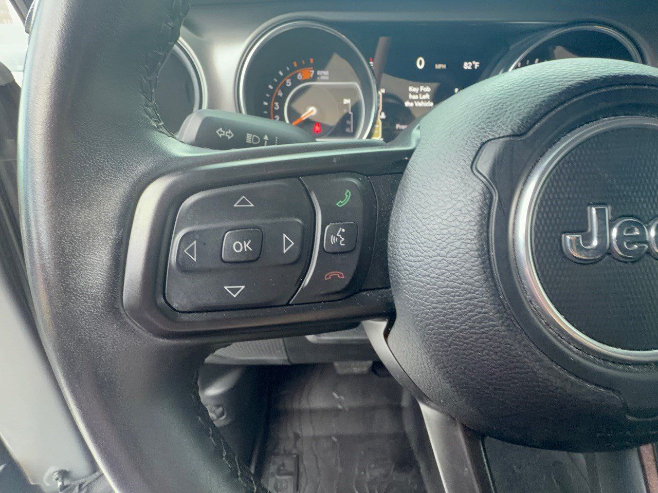 Used 2022 Jeep Wrangler Sport AWD/4WD image 18