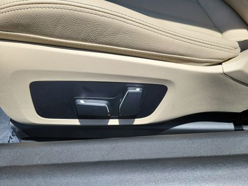 Certified 2024 BMW 230i Coupe w/ Premium Package RWD image 11