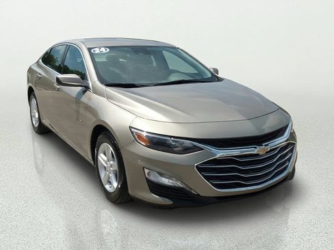 Used 2024 Chevrolet Malibu LT FWD image 1