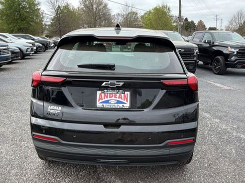 New 2027 Chevrolet Bolt LT w/ Comfort Package FWD image 6