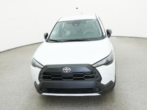 New 2026 Toyota Corolla Cross L image 15