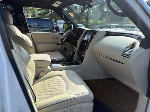 Used 2021 INFINITI QX80 Sensory w/ All-Season Package AWD/4WD image 5