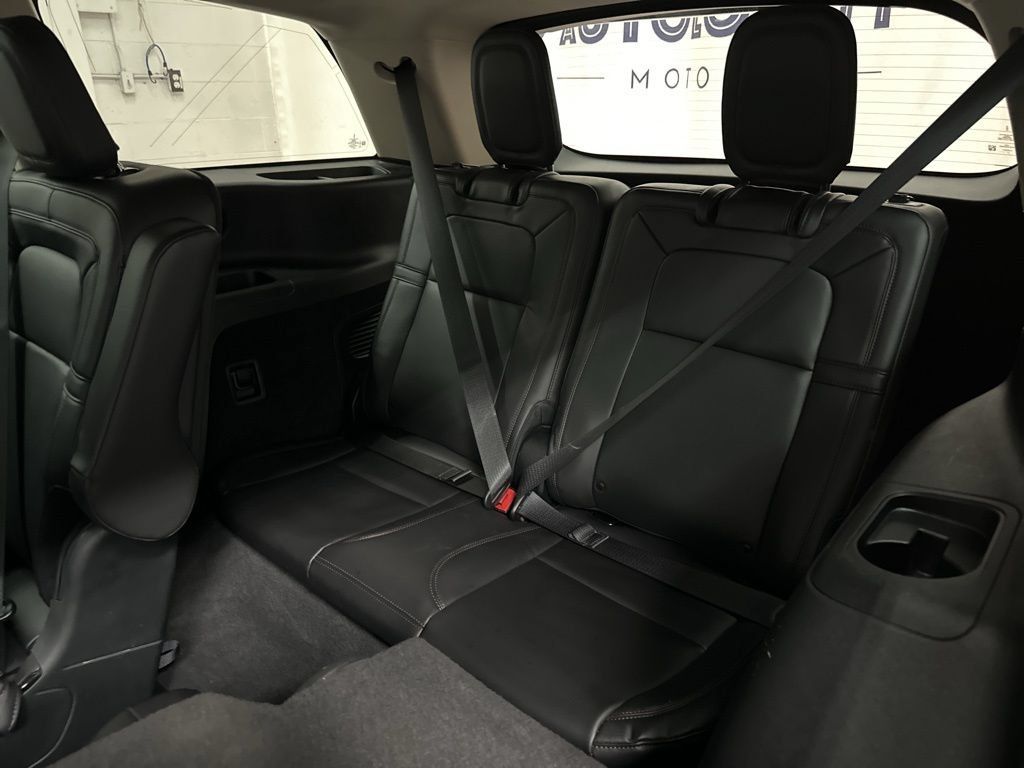 Used 2023 Lincoln Aviator Reserve w/ Equipment Group 201A AWD/4WD image 45
