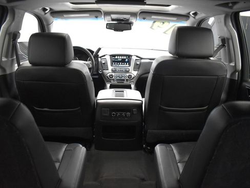 Used 2019 Chevrolet Suburban Premier image 35