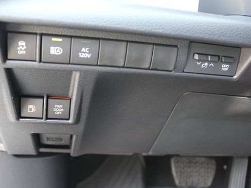 Certified 2026 Toyota Sienna XSE FWD image 47