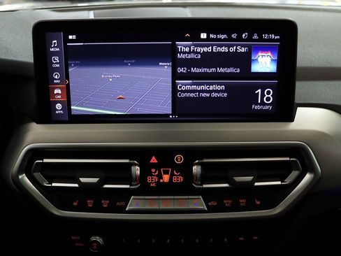 Used 2024 BMW X4 xDrive30i w/ Premium Package image 19