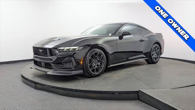 Used 2024 Ford Mustang GT Premium RWD image 2