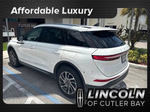 Used 2022 Lincoln Corsair FWD image 1
