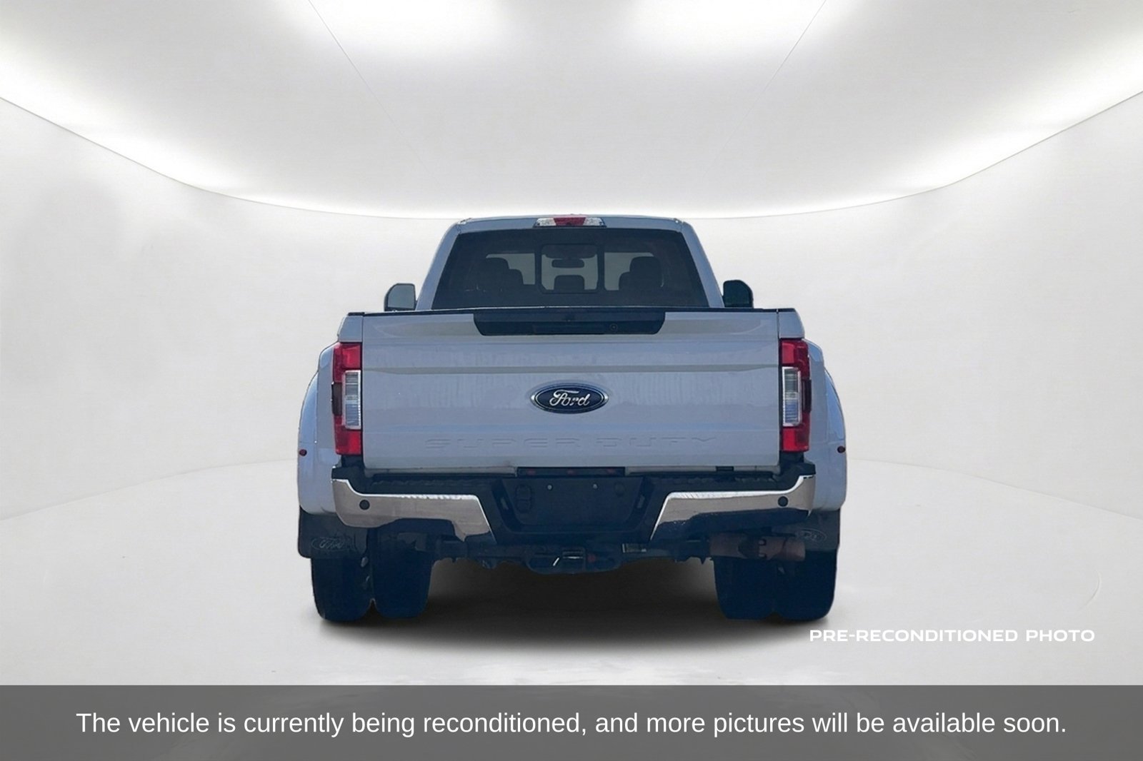 Used 2019 Ford F450 Lariat w/ Tow Technology Bundle AWD/4WD image 7
