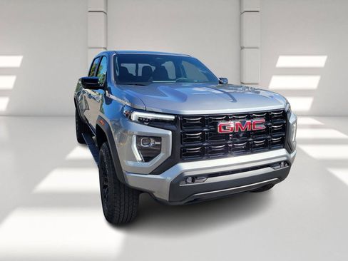 New 2026 GMC Canyon Elevation w/ Convenience Package image 3