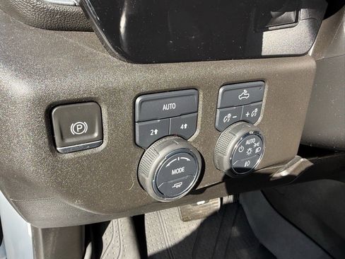 Used 2023 Chevrolet Silverado 1500 RST w/ Rally Edition image 17