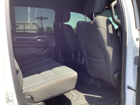 Used 2023 RAM 1500 Big Horn AWD/4WD image 35