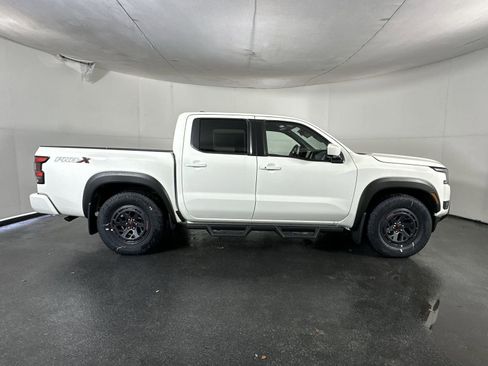 New 2026 Nissan Frontier Pro-X w/ Pro-X Convenience Package image 9