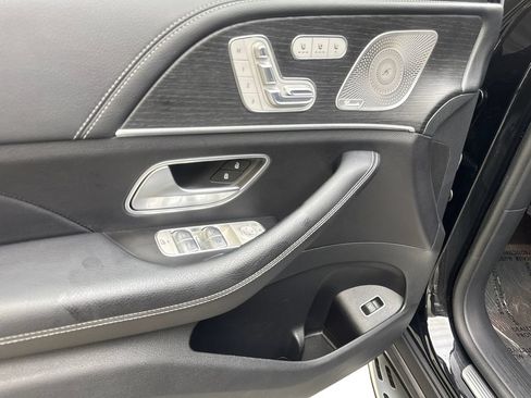 Used 2023 Mercedes-Benz GLS 580 4MATIC image 31
