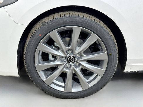 New 2026 MAZDA MAZDA3 2.5 S Sedan w/ Preferred Pkg image 18