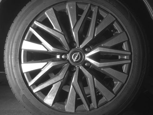 Used 2025 Nissan Altima 2.5 SV image 15