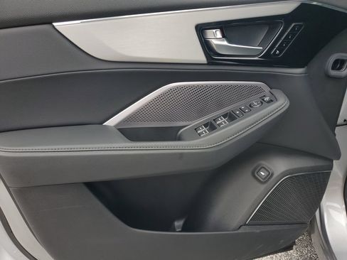 Certified 2026 Acura MDX FWD image 19