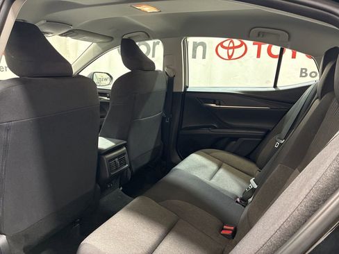 Used 2025 Toyota Camry LE FWD image 21