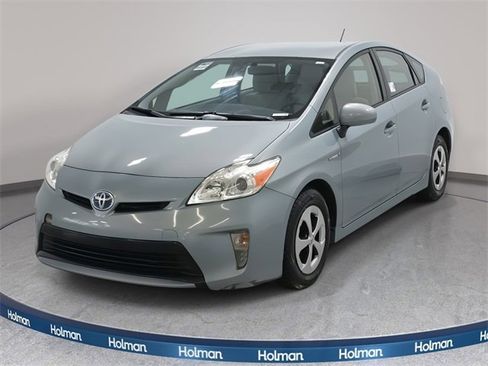 Used 2015 Toyota Prius Two image 3