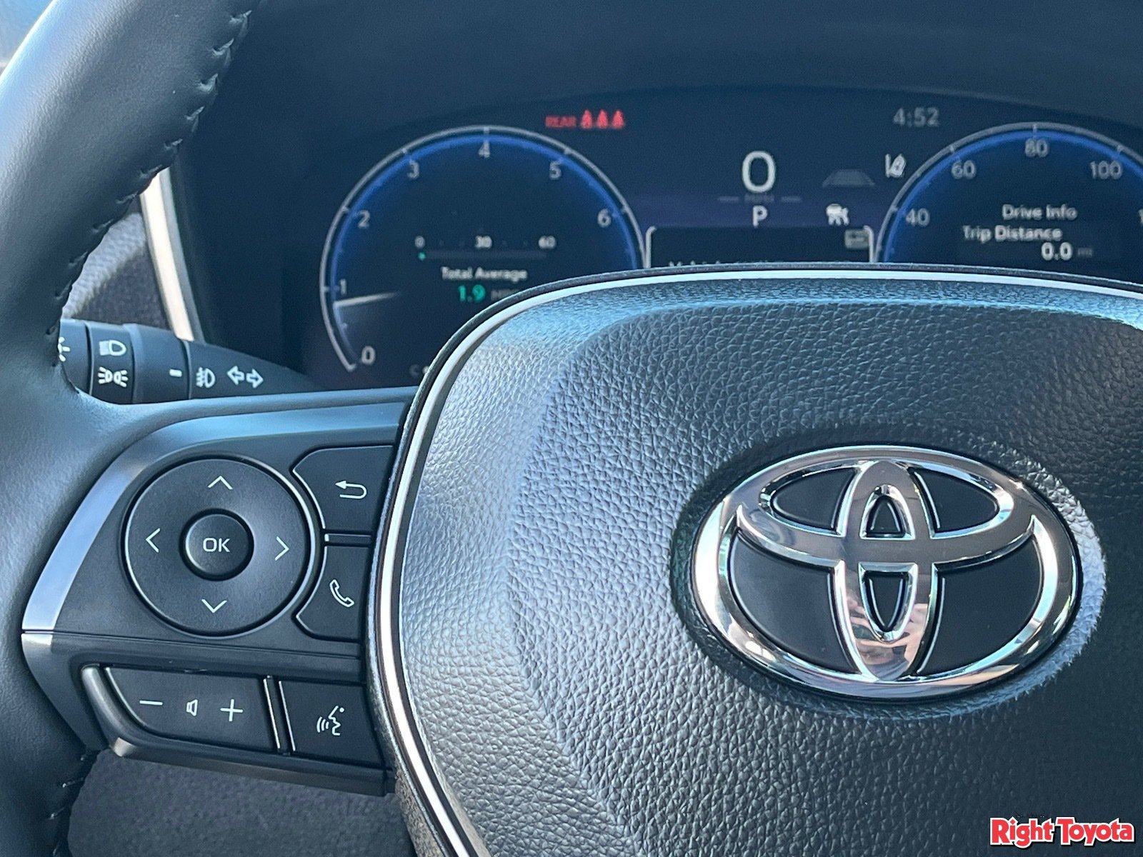 Certified 2026 Toyota Corolla Cross XLE w/ Convenience Package FWD image 23