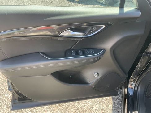 Used 2023 Buick Envision Preferred FWD image 11