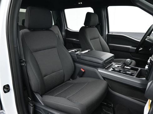 New 2025 Ford F150 XLT w/ Equipment Group 302A MID image 29