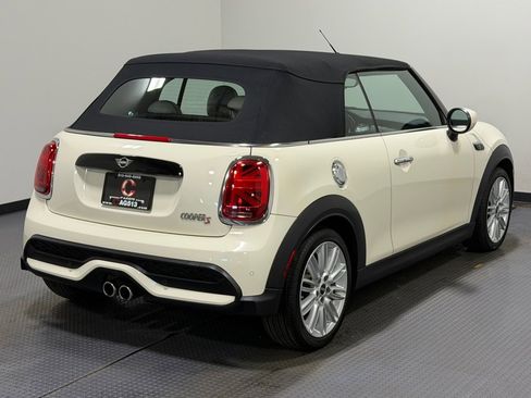 Used 2022 MINI Cooper S image 5