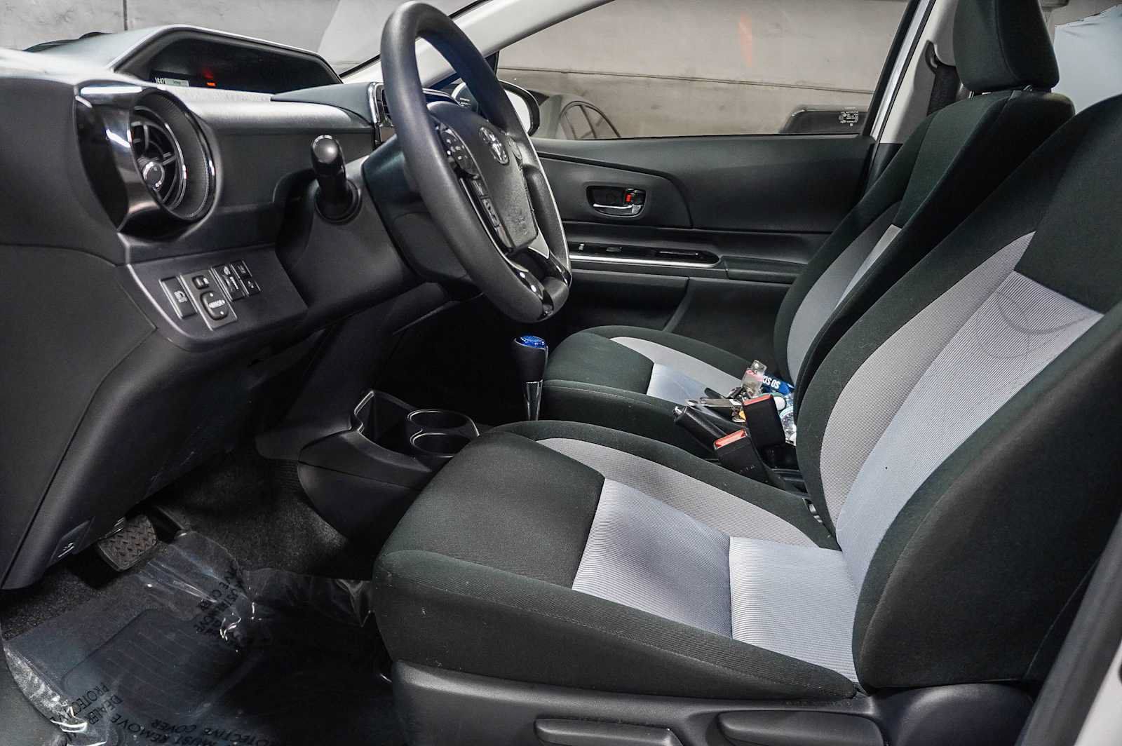 Certified 2019 Toyota Prius C FWD image 20
