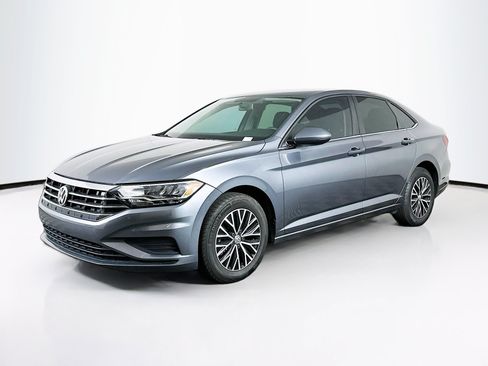 Used 2021 Volkswagen Jetta FWD image 3
