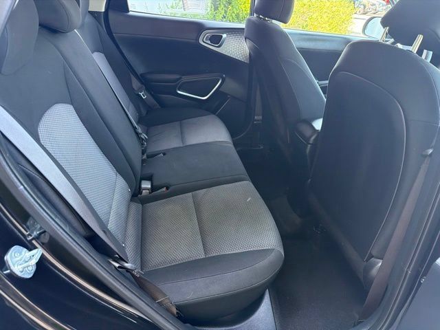 Used 2023 Kia Soul LX w/ Option Group 015 FWD image 8