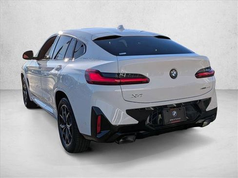 Used 2025 BMW X4 xDrive30i w/ Premium Package AWD/4WD image 8