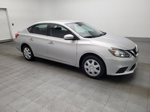 Used 2019 Nissan Sentra S FWD image 11